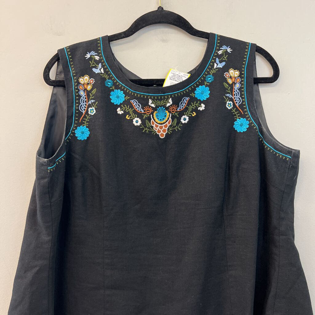 Black/Blue Embroidered Vintage Tank 16P