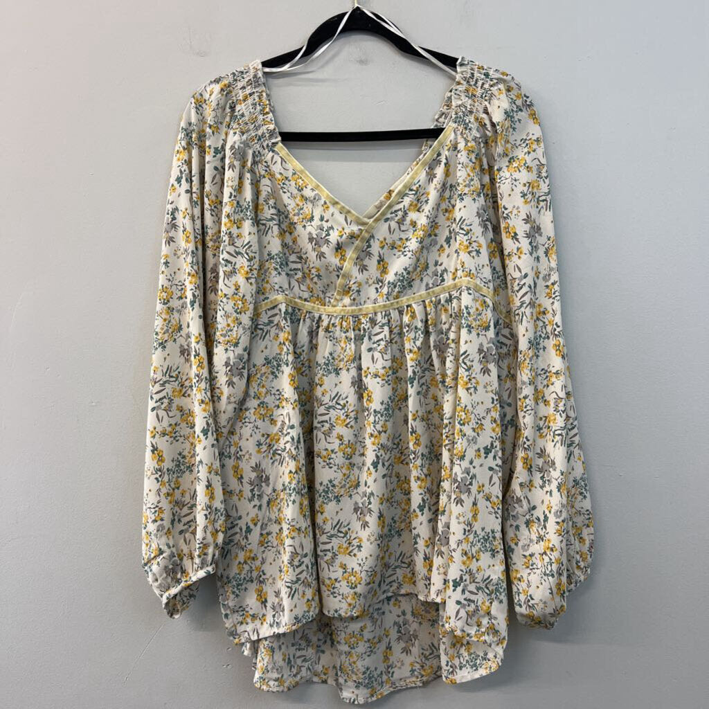 Cream/Yellow Floral Longsleeve Top Large