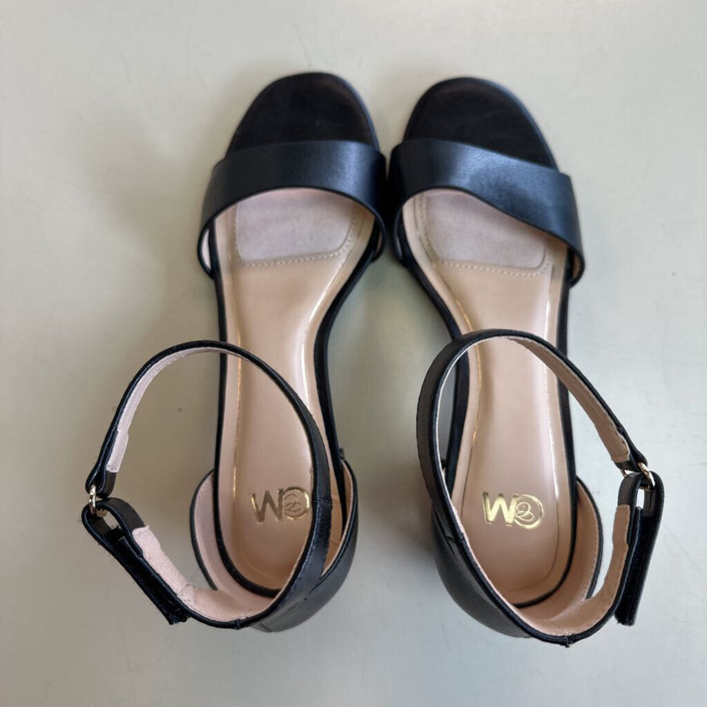 C and M Black Leather Ankle Strap Sandal Heels 9