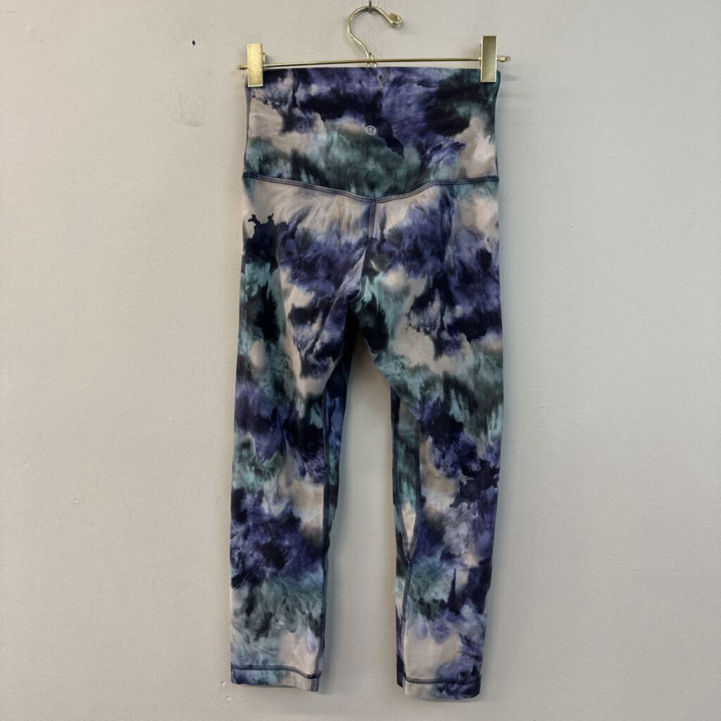 Lululemon Blue/ Multi Print Cropped Leggings 4