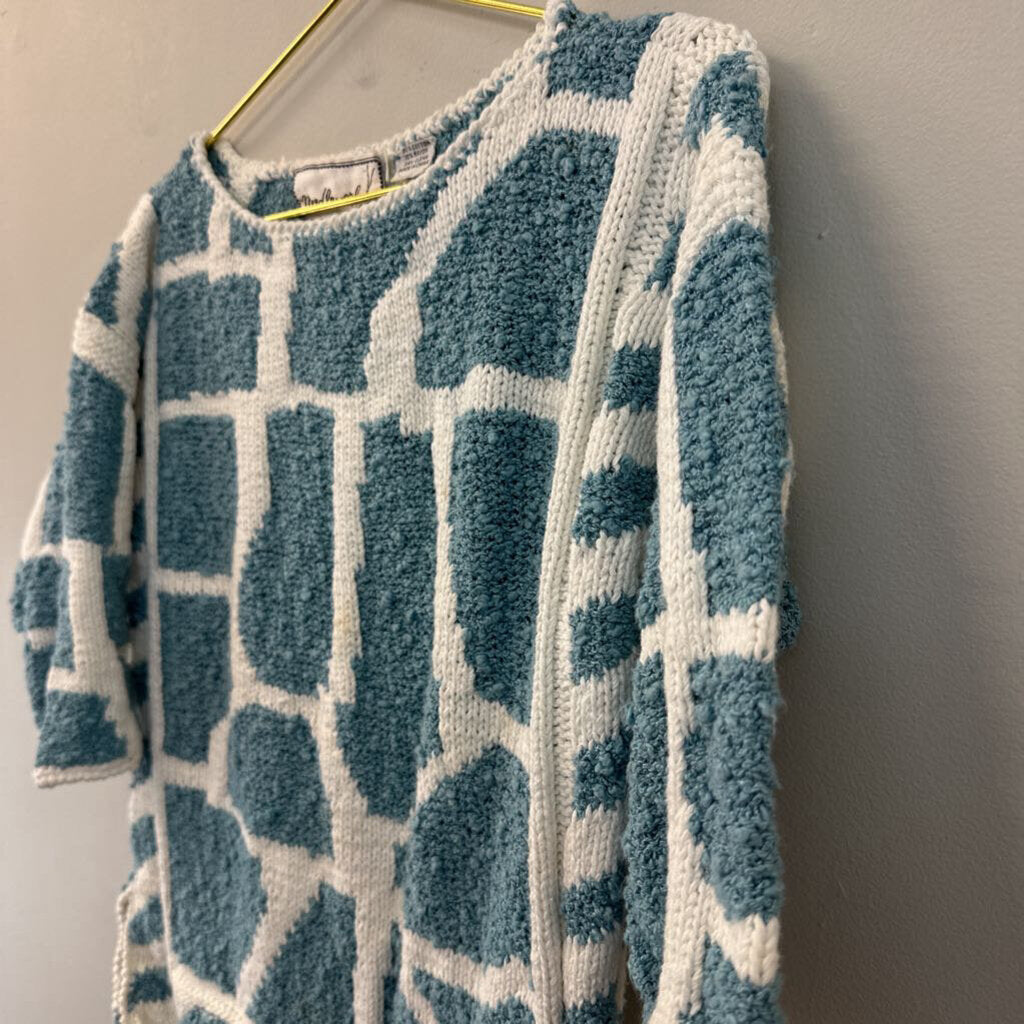 Vintage Needle Works Blue/ White Print Short Sleeve Sweater Top Medium