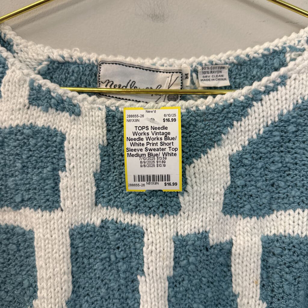 Vintage Needle Works Blue/ White Print Short Sleeve Sweater Top Medium
