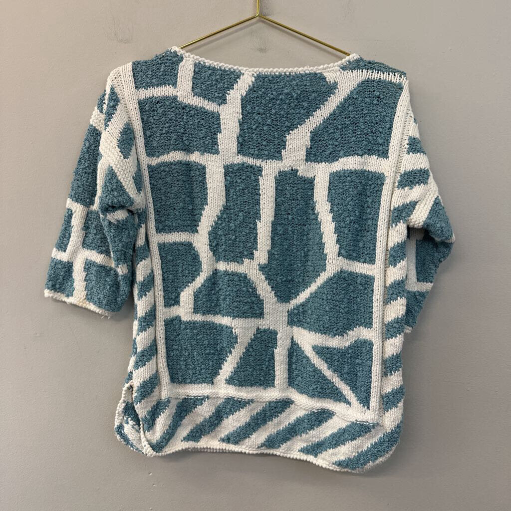 Vintage Needle Works Blue/ White Print Short Sleeve Sweater Top Medium