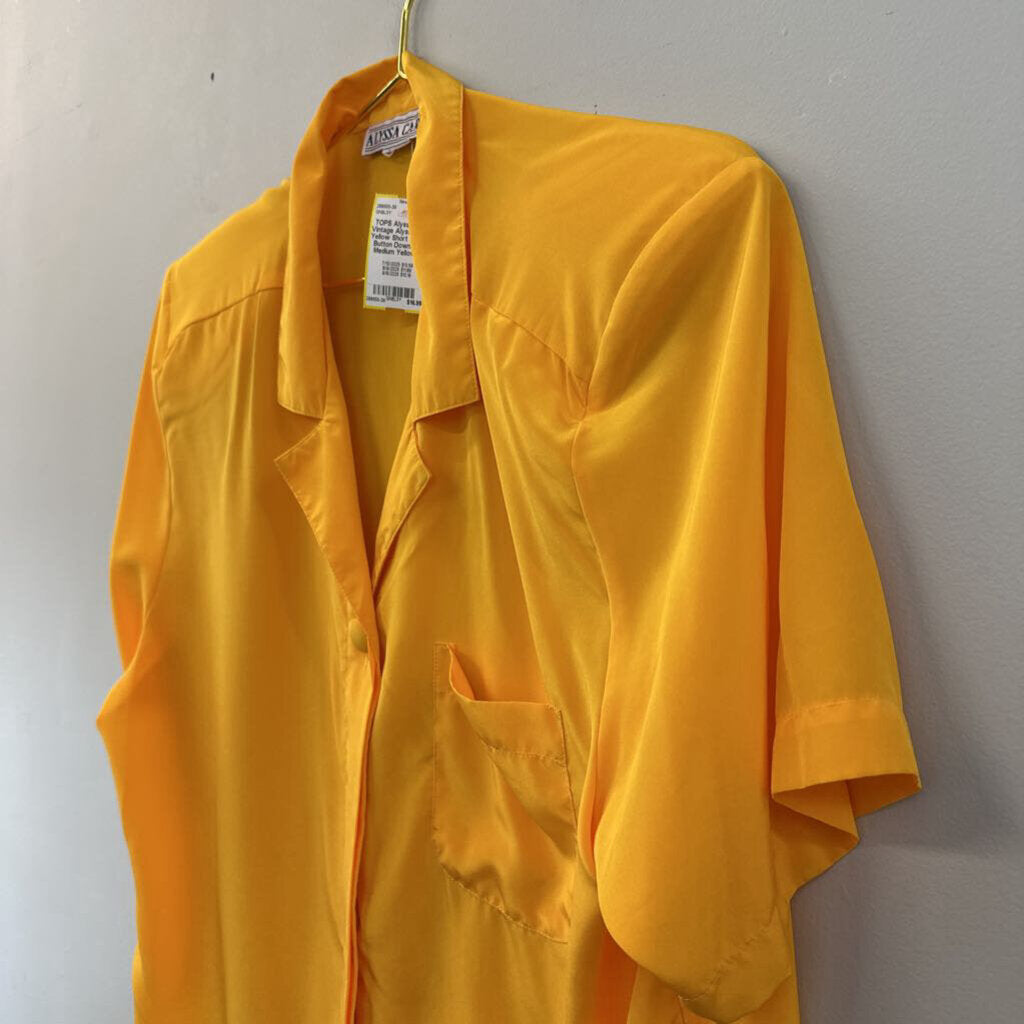 Vintage Alyssa Carr Yellow Short Sleeve Button Down Top Medium