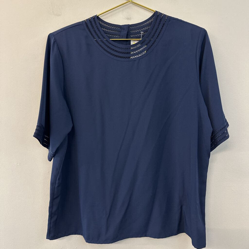 Vintage Yves St Clair Navy Short Sleeve Top 16