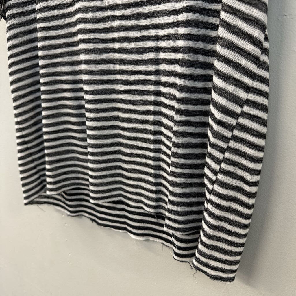 Project Social T Black/ White Striped Raw Hem Short Sleeve Top Small