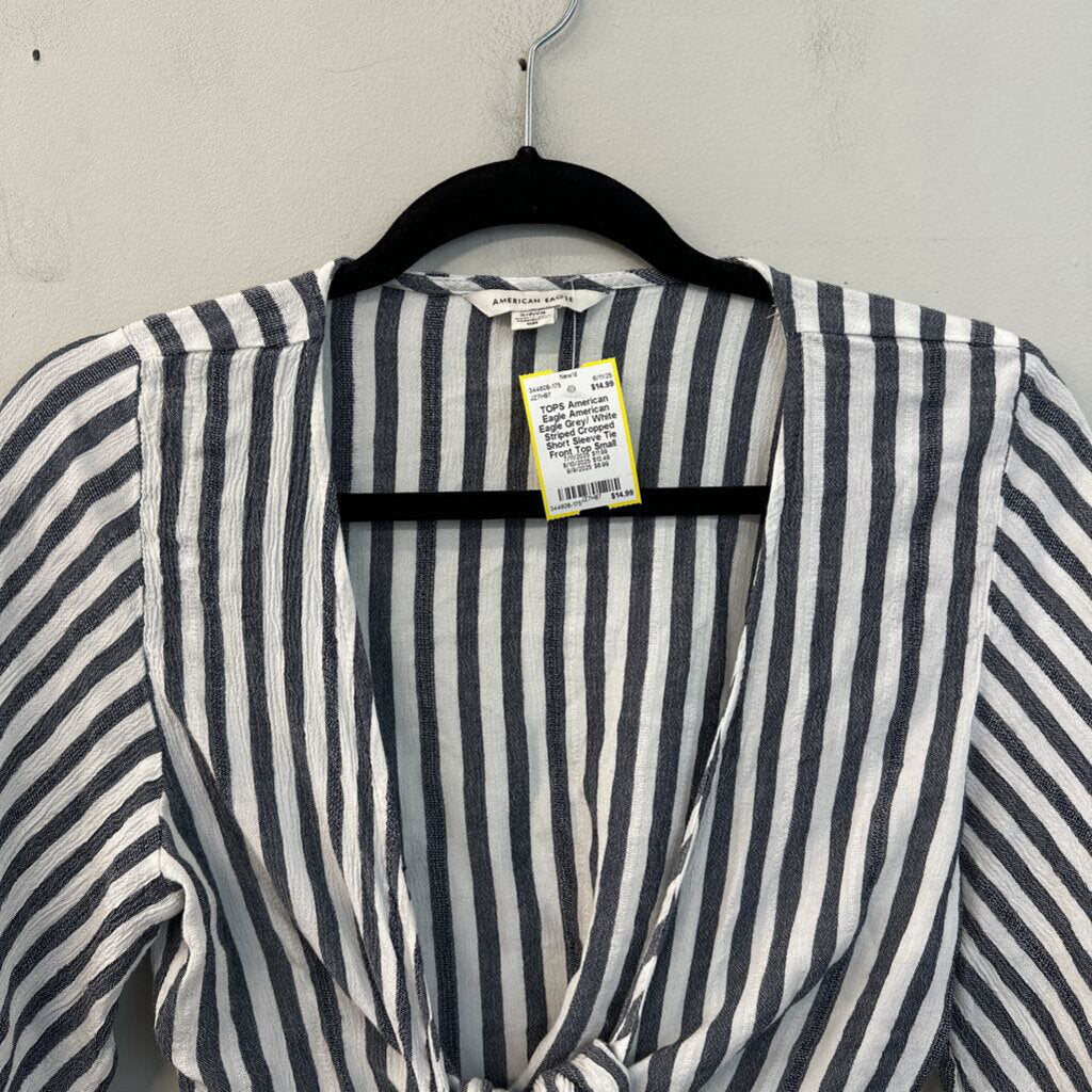 American Eagle Grey/ White Striped Cropped Short Sleeve Tie Front Top Small