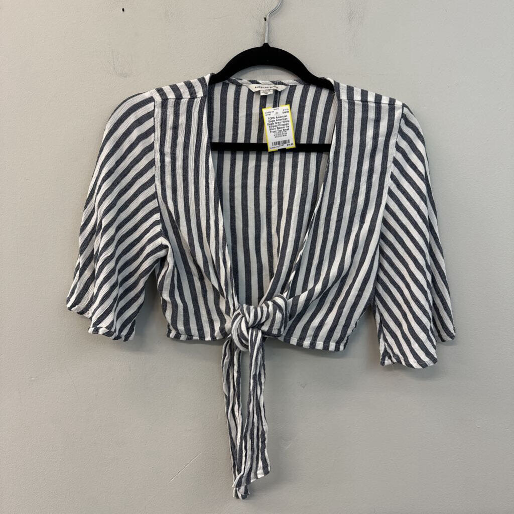 American Eagle Grey/ White Striped Cropped Short Sleeve Tie Front Top Small