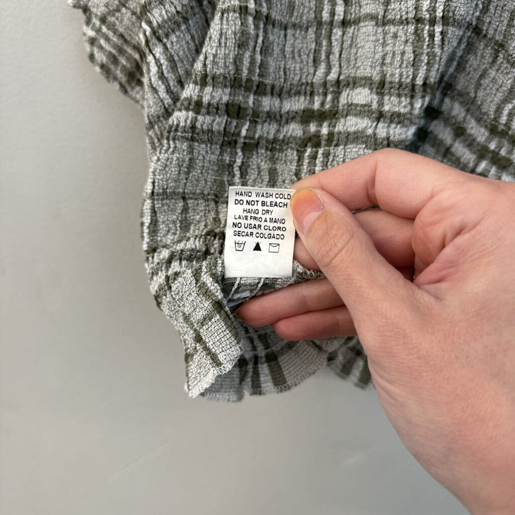 Crescent Green/ White Plaid Smocked Cropped Tank Top Small