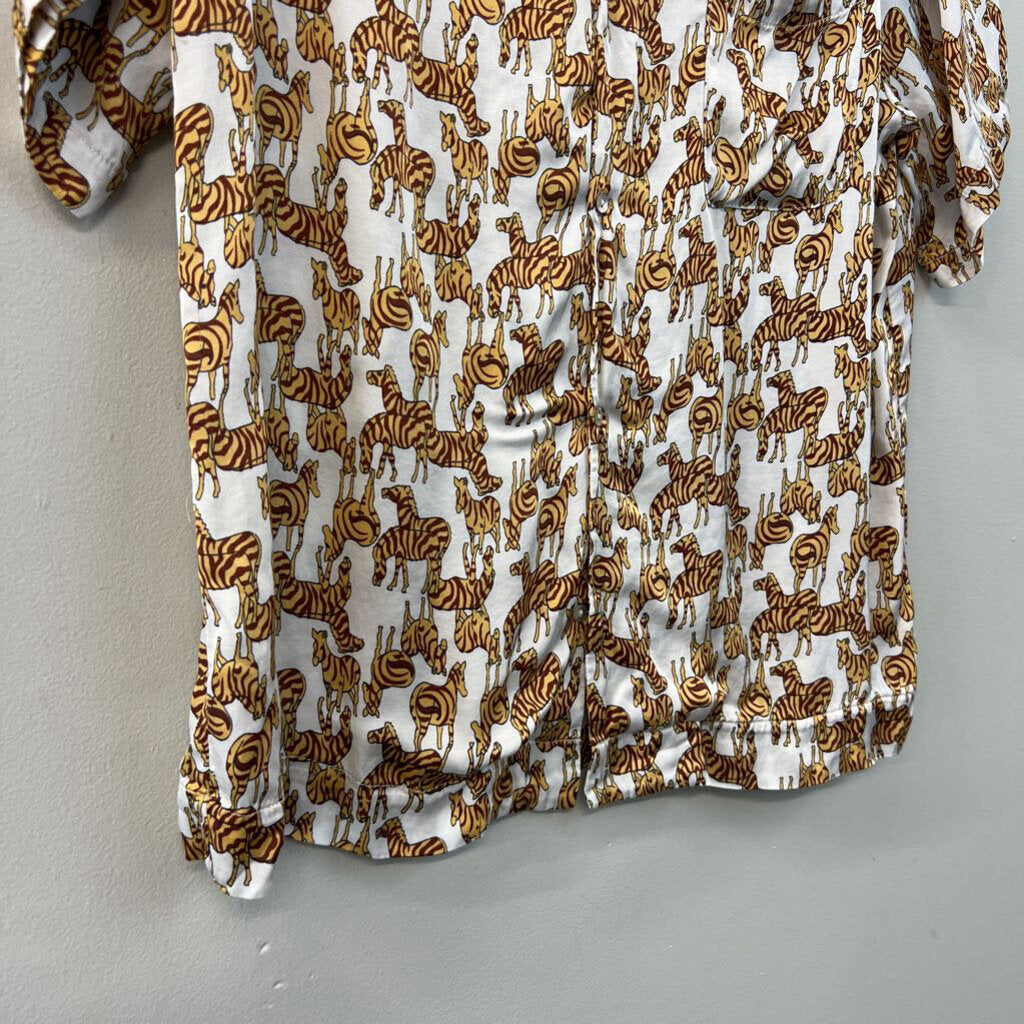 Tiny White/ Brown Zebra Print Short Sleeve Button Down Top Medium