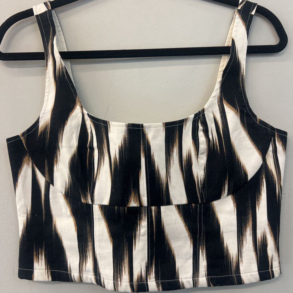 Banana Republic Black/ White Print Cropped Tank Top 4
