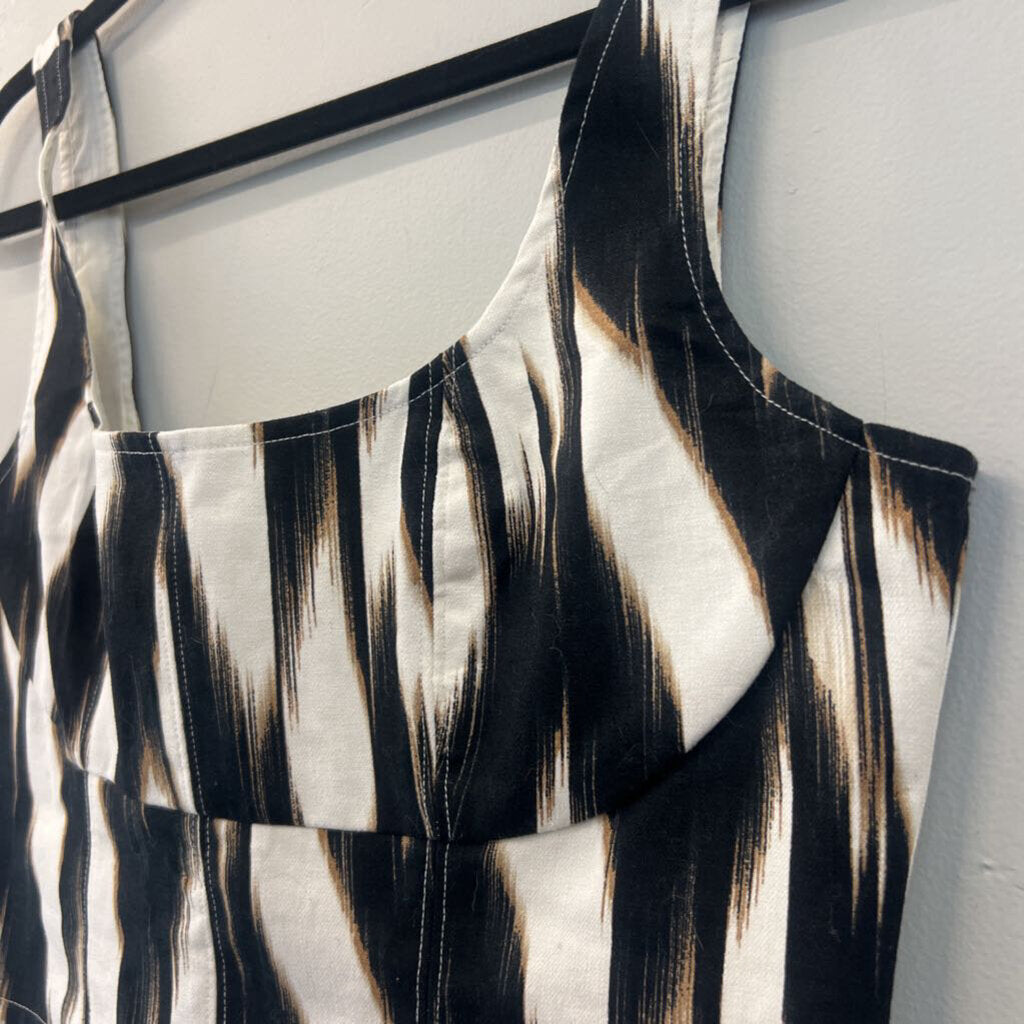 Banana Republic Black/ White Print Cropped Tank Top 4