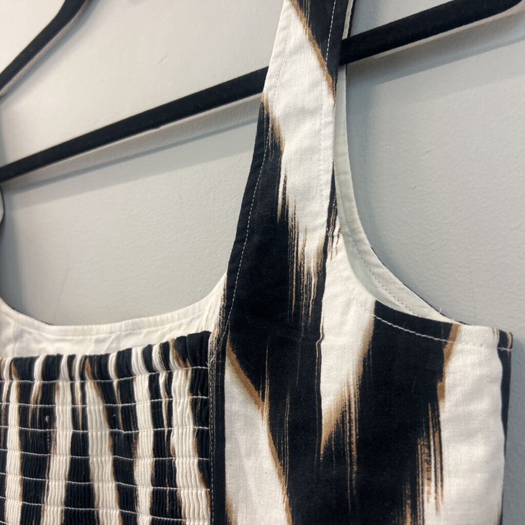 Banana Republic Black/ White Print Cropped Tank Top 4