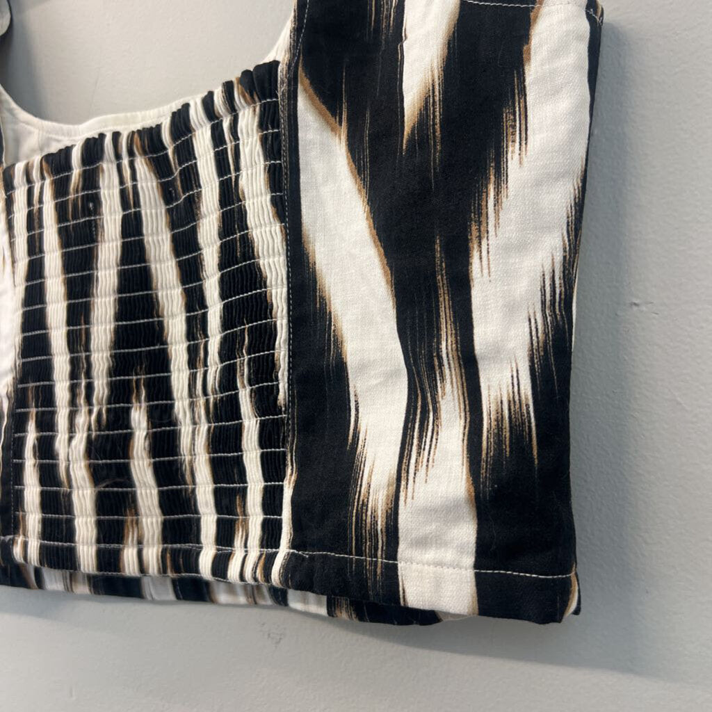 Banana Republic Black/ White Print Cropped Tank Top 4