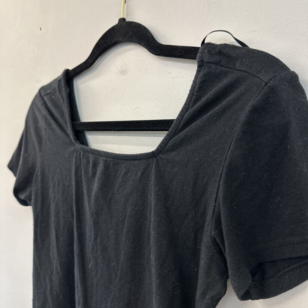 Black Cropped Short Sleeve Top Small