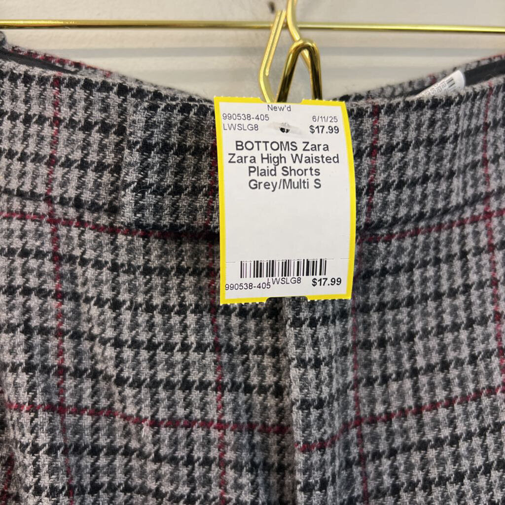 Zara High Waisted Plaid Shorts