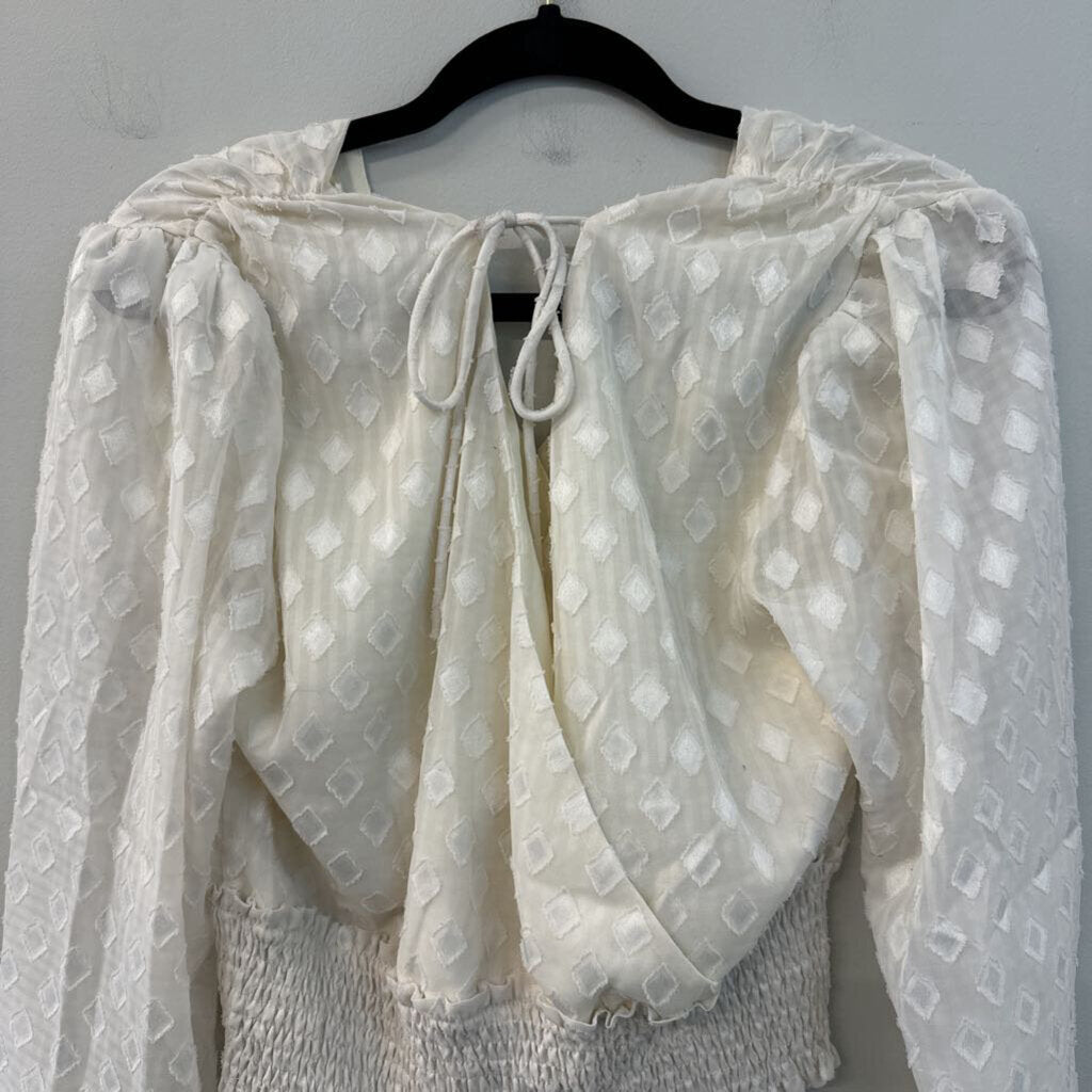 Lush Cream Diamond Print Cropped Long Sleeve Top Medium