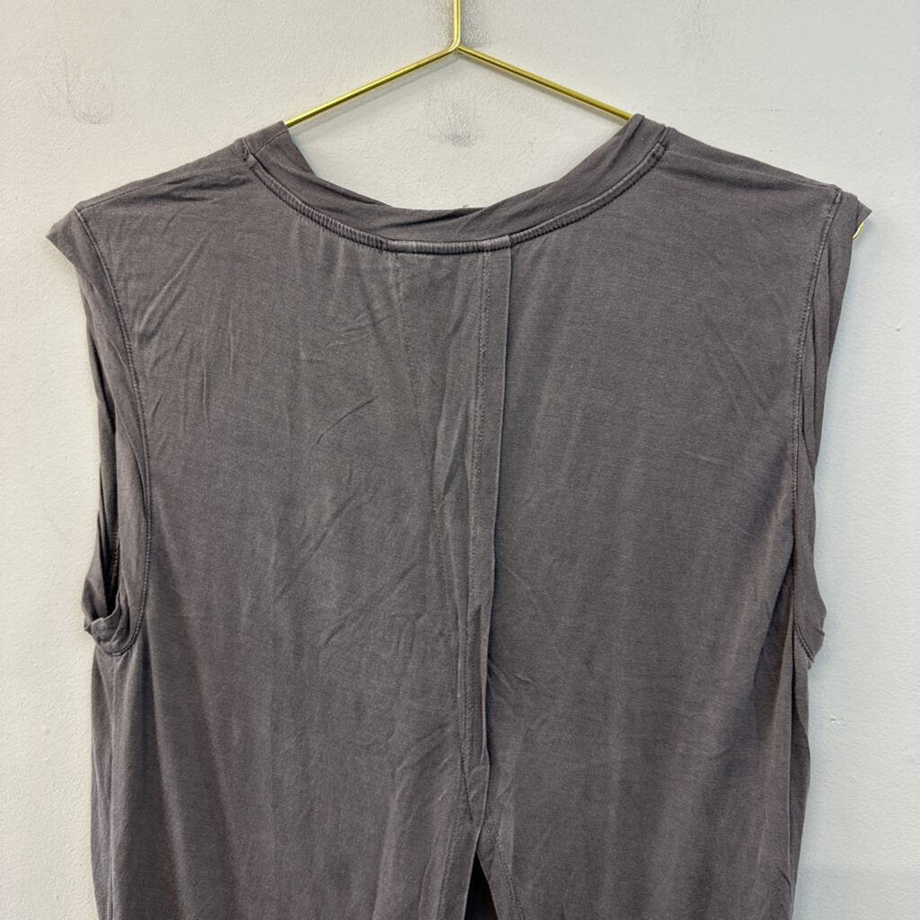Feel The Piece Grey Sleeveless Top Extra Small/ Small