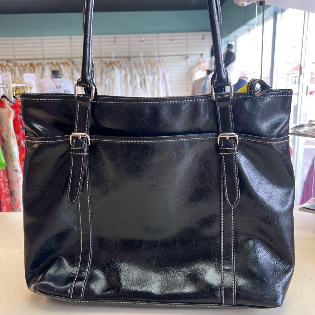 Nine and Co Black Shiny Leather Purse