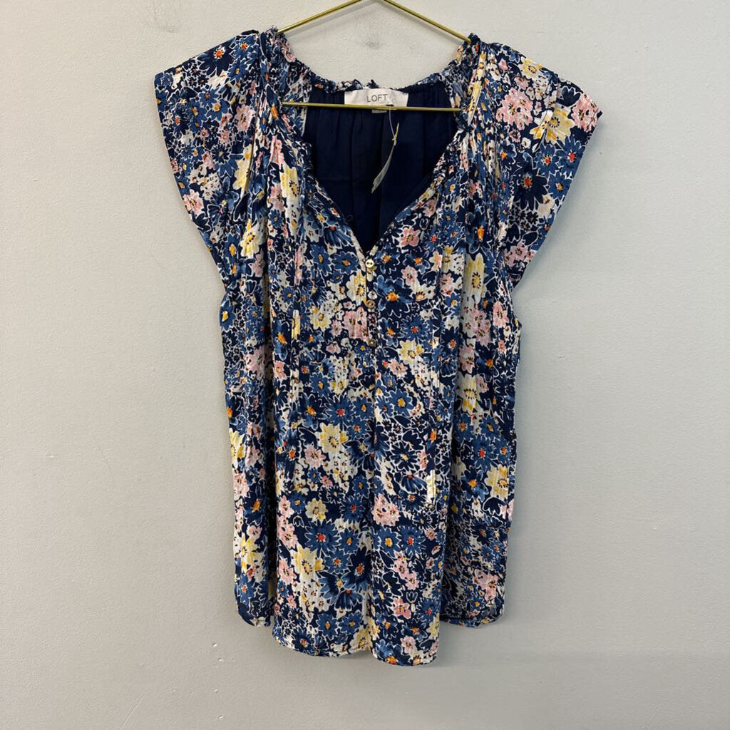 Loft Blue/ Multi Flower Print Short Sleeve Top Small