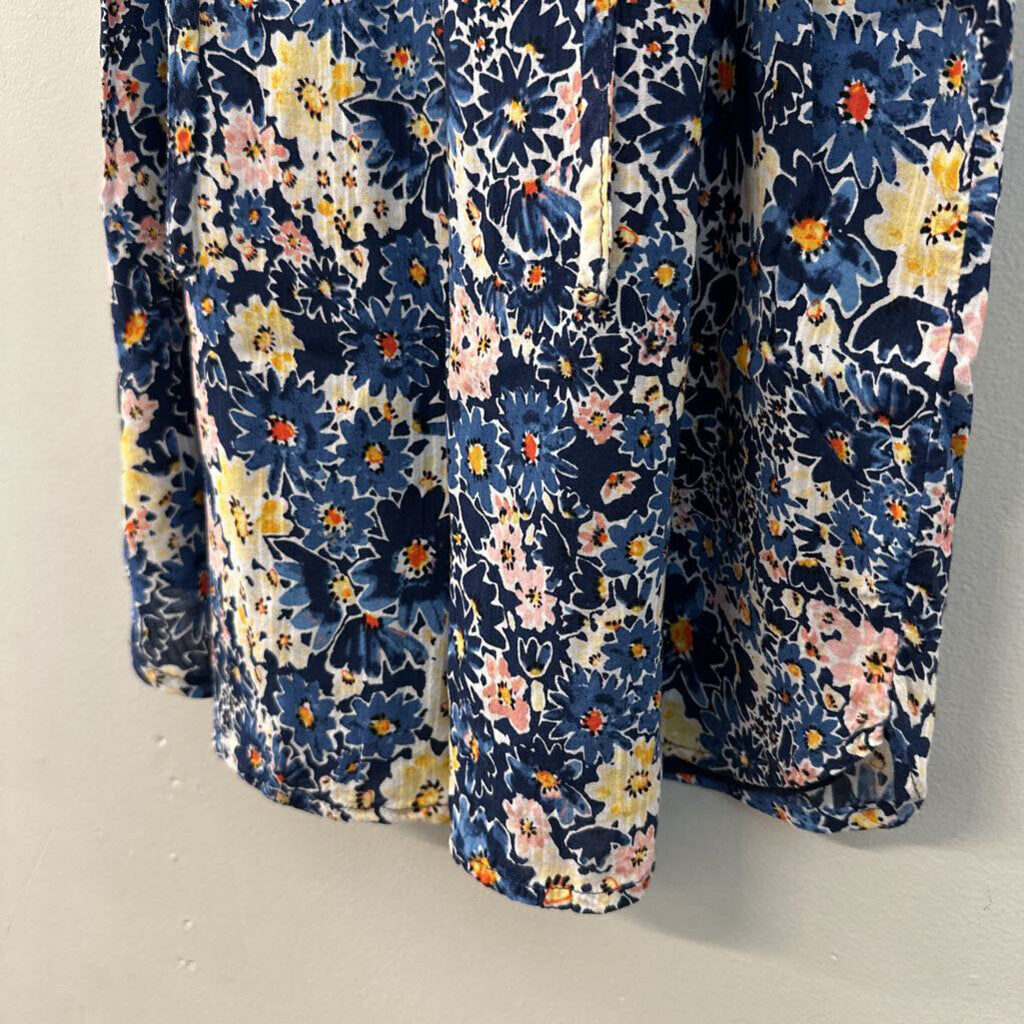 Loft Blue/ Multi Flower Print Short Sleeve Top Small