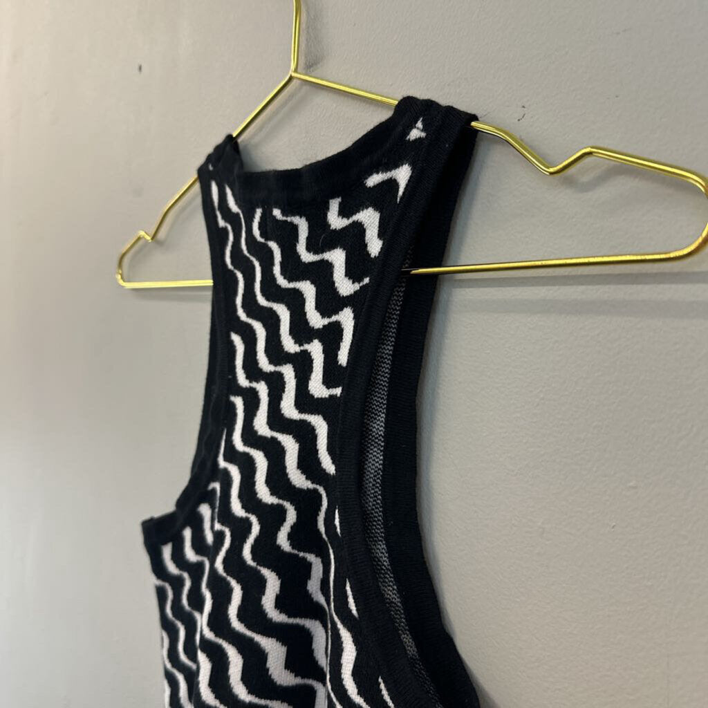 Thanne Black/ White Print Cropped Tank Top Small