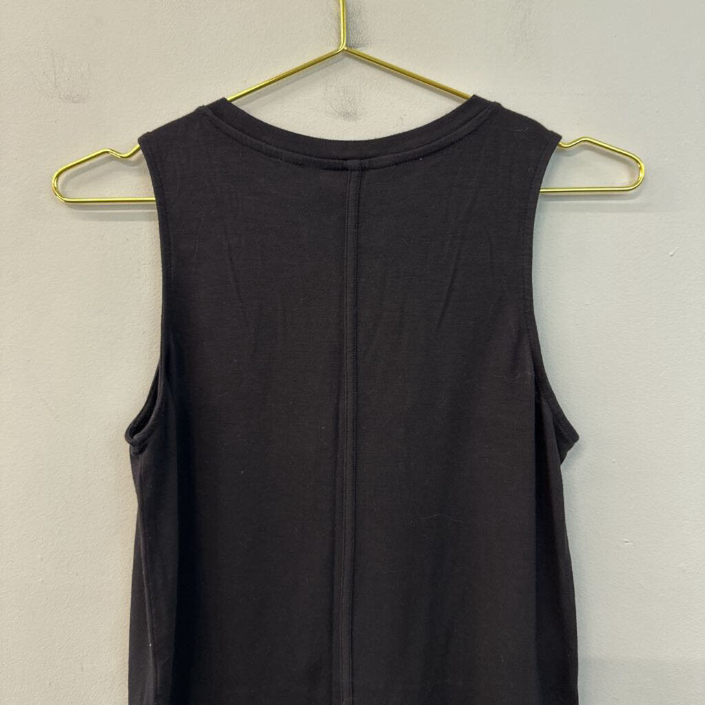 Athleta Black Asymmetrical Hem Tank Top Extra Small