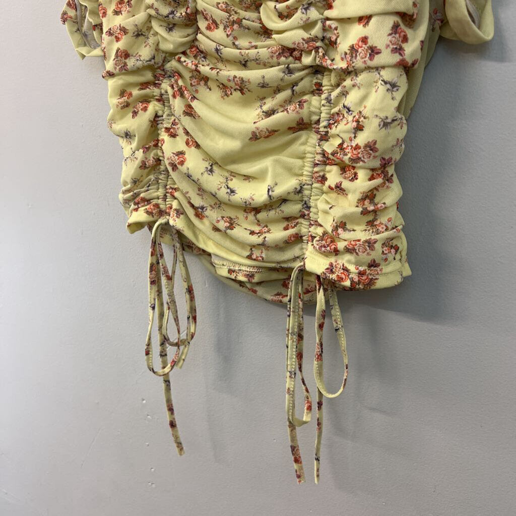 Versona Green/ Red Flower Print Short Puff Sleeve Crop Top Large