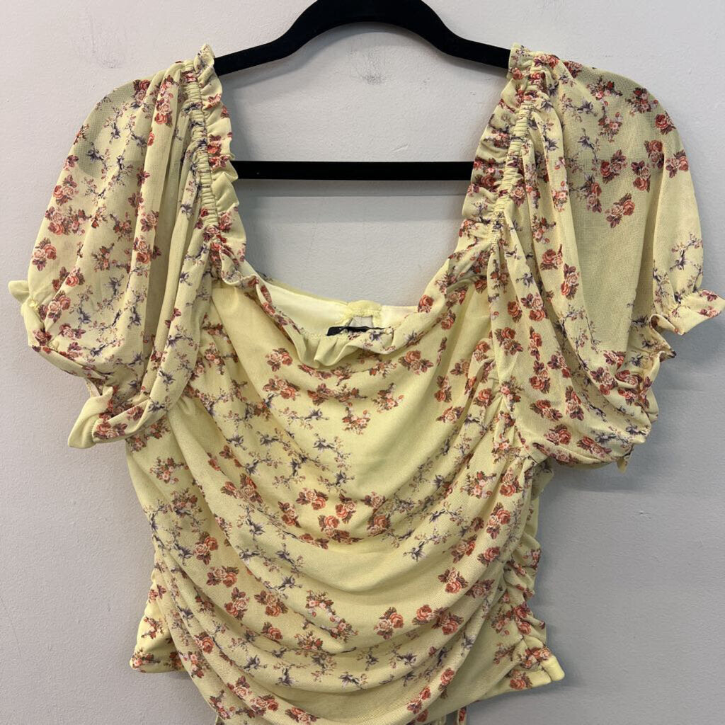 Versona Green/ Red Flower Print Short Puff Sleeve Crop Top Large
