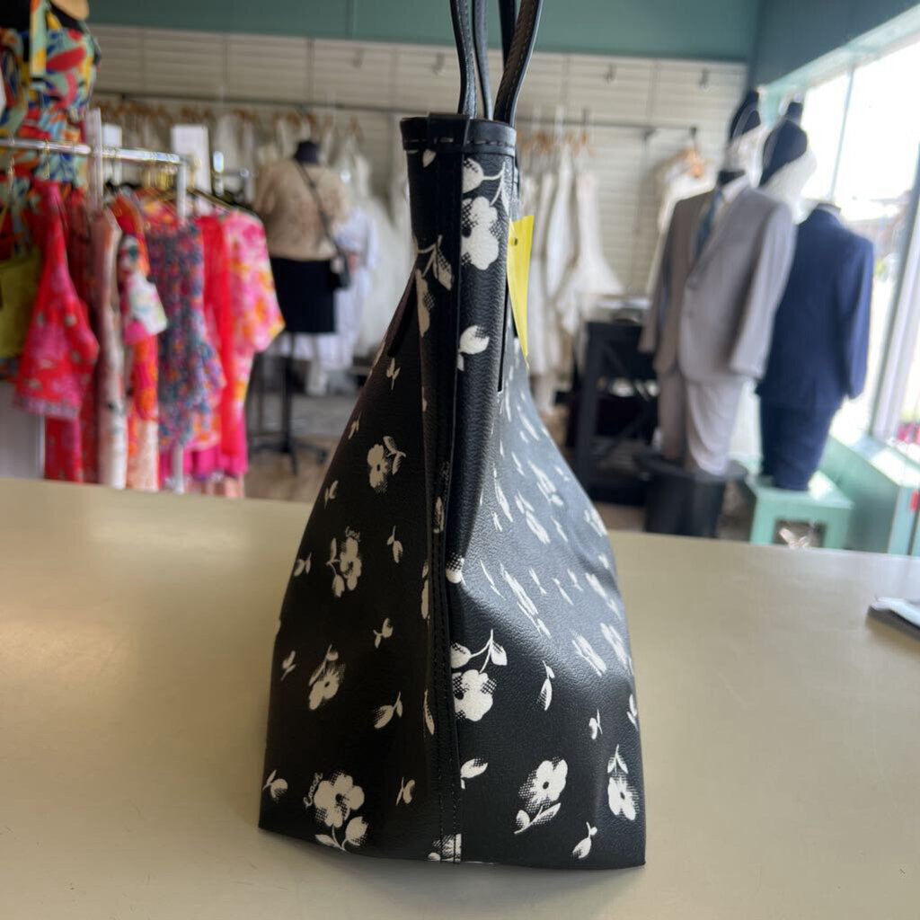 Coach Black/ White Flower Print City Tote Purse