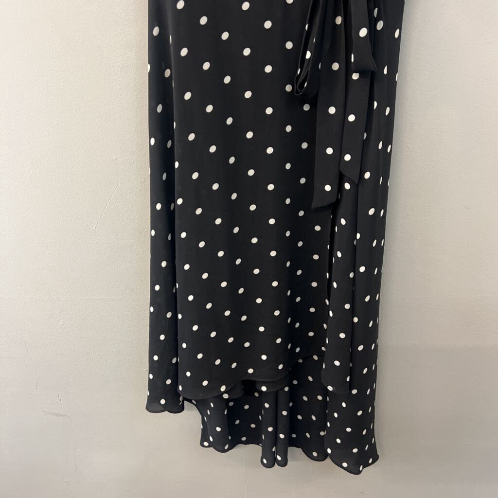 White House Black Market Black/ White Polka Dot Print Short Sleeve Wrap Dress Small