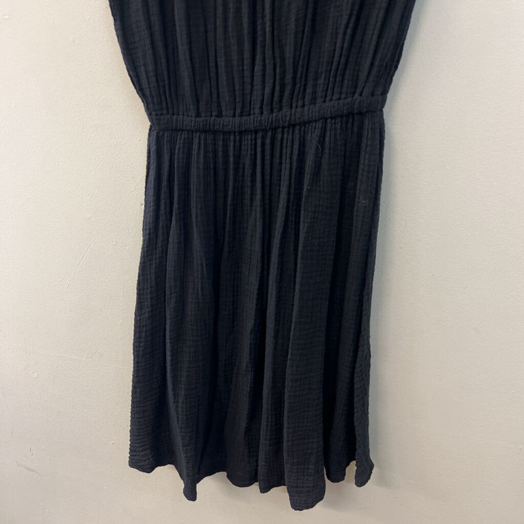 Red Haute Black Textured Botton Front Dress Medium