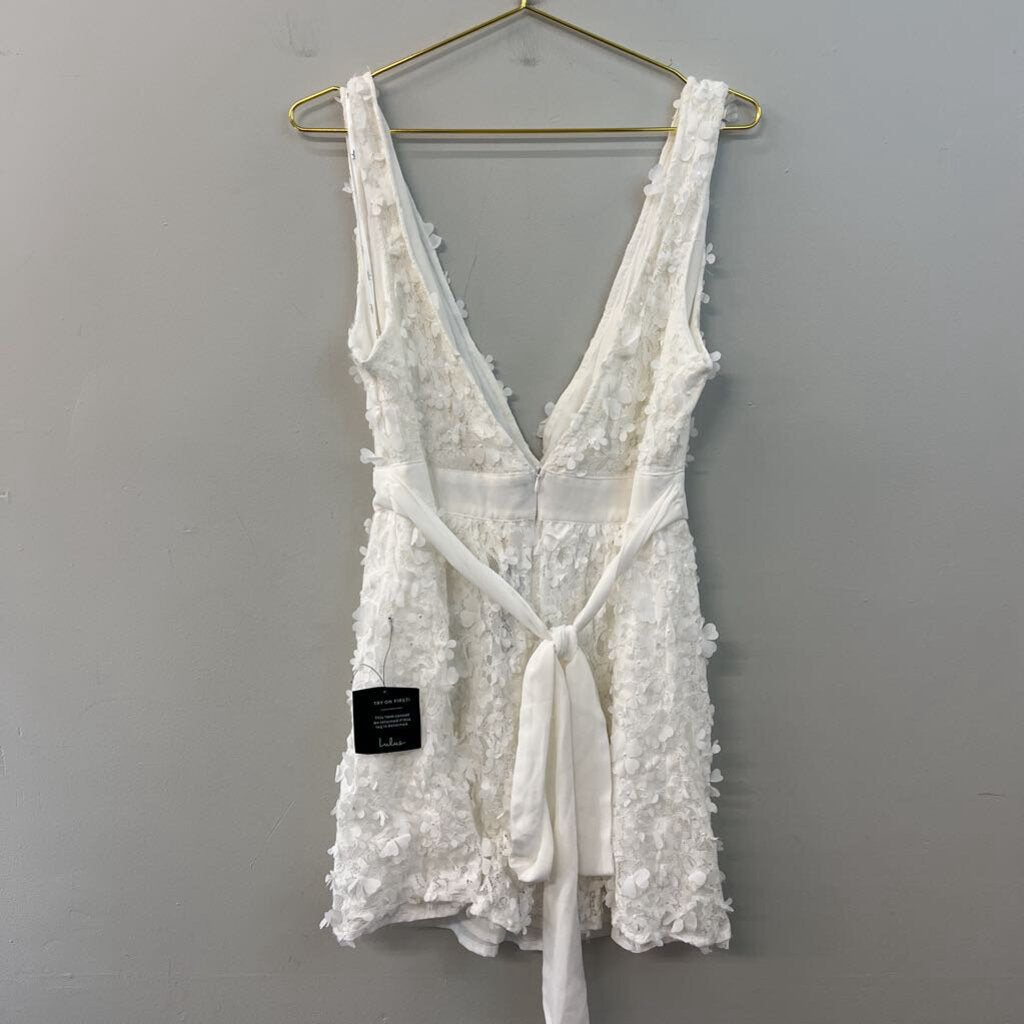 Lulus White 3D Flower V Neck Dress Large