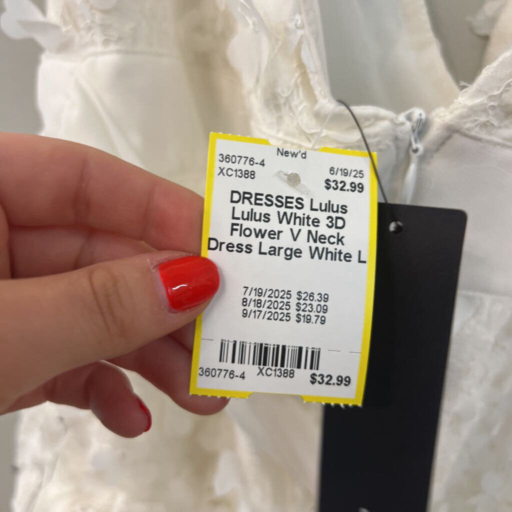 Lulus White 3D Flower V Neck Dress Large