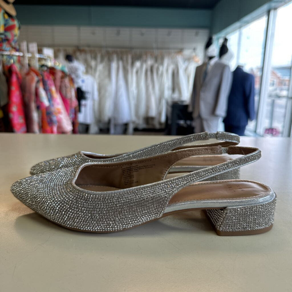 A New Day Silver Rhinestone Sparkle Point Toe Small Block Heel Flats 8