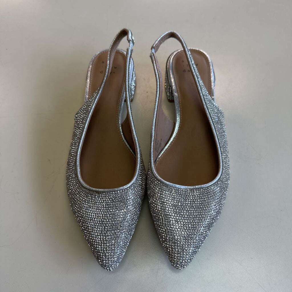 A New Day Silver Rhinestone Sparkle Point Toe Small Block Heel Flats 8