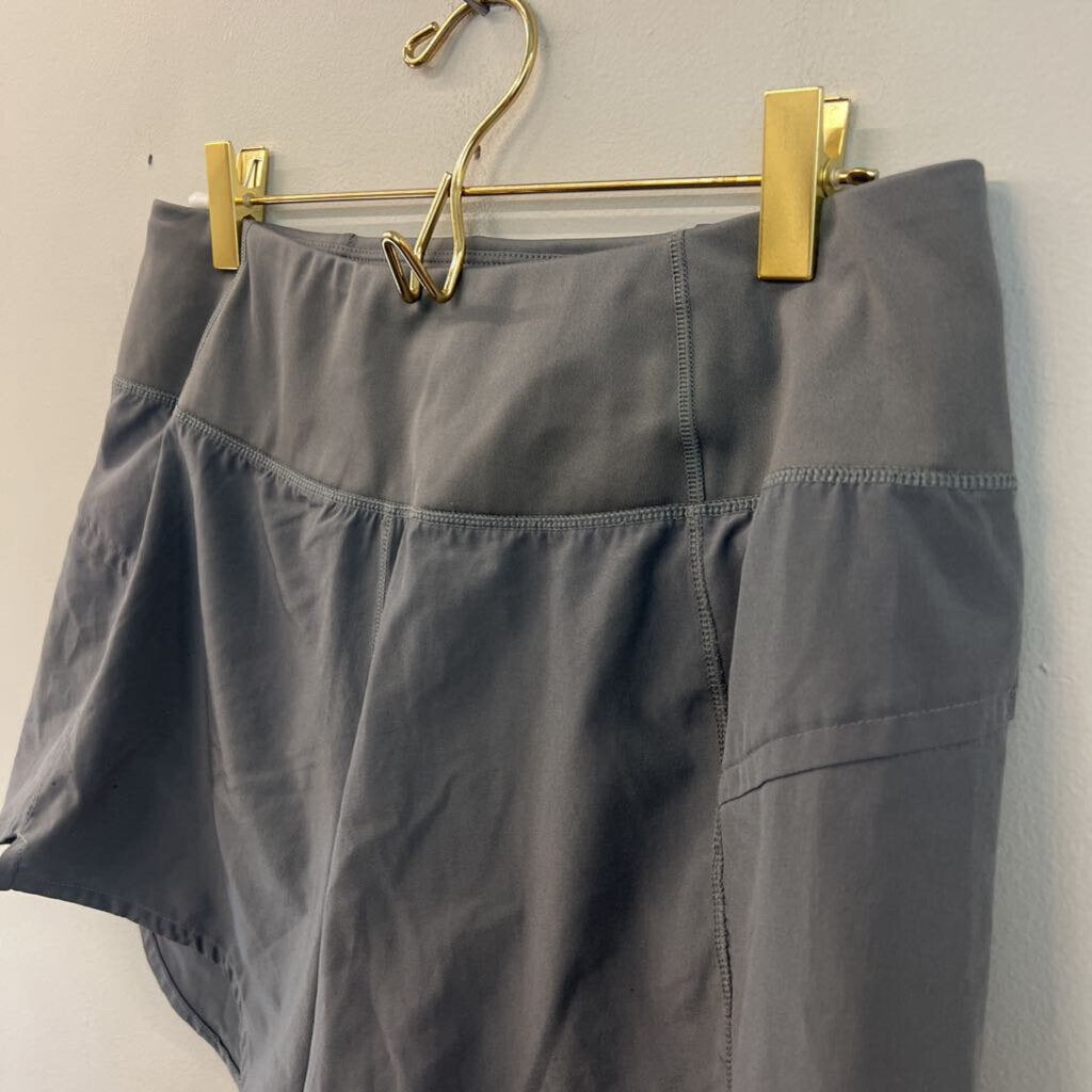 Brooks Grey Athletic Shorts Small