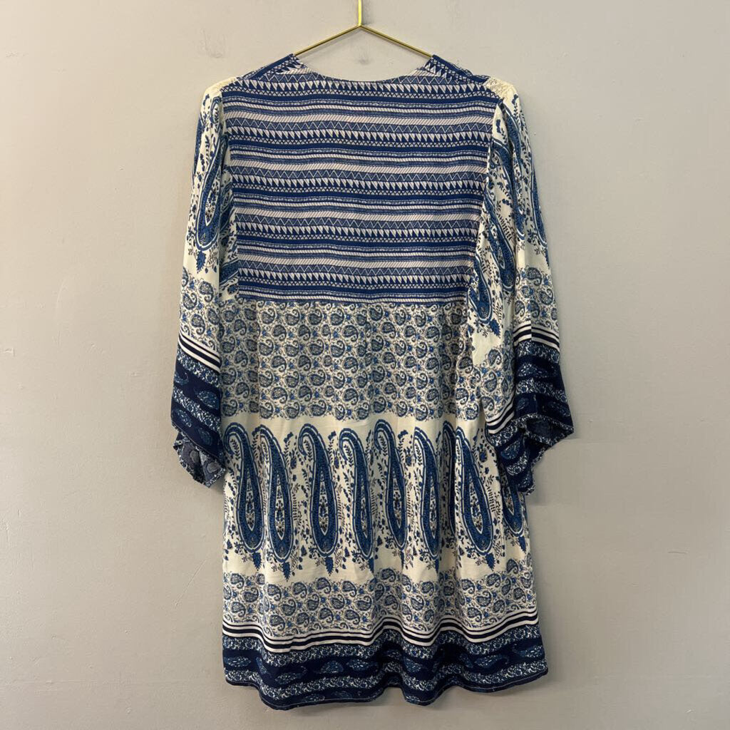 Flying Tomato Blue/ White Print Open Front Kimono Top Medium