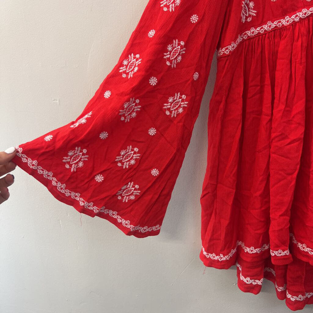 Vici Red/ White Embroidered Long Sleeve Top Large