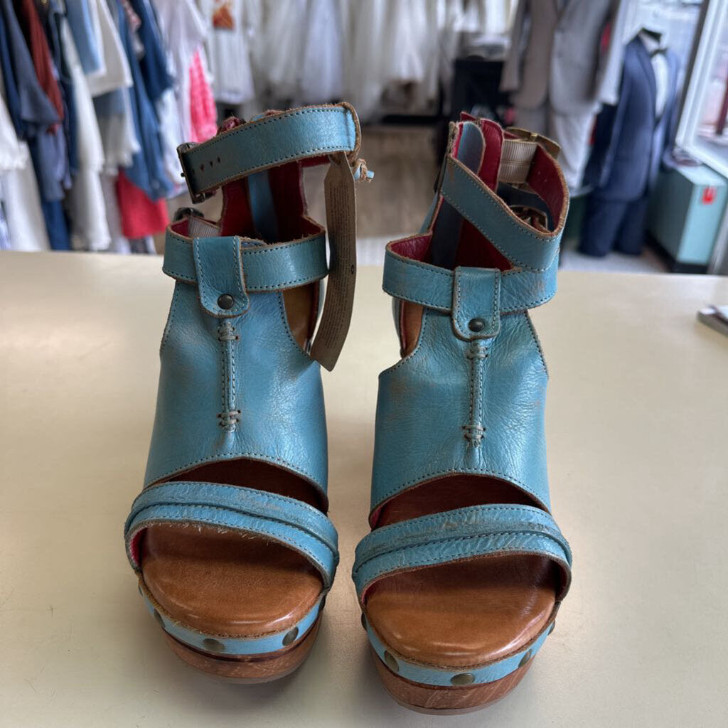 Bedstu Blue Leather Princess Wedge Heels 8