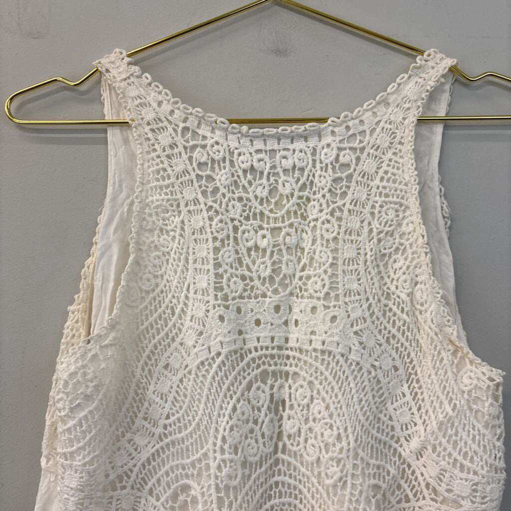 Skies Are Blue Crochet Detail Tank Top 8