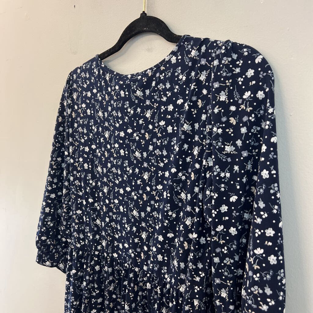 Kaileigh Navy/ White Flower Print Long Sleeve Dress Medium