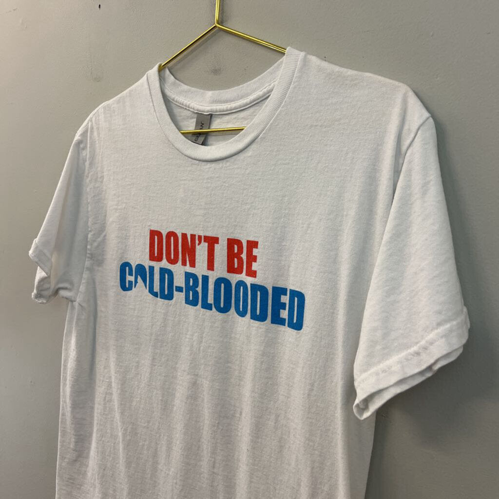 Gildan White/ Multi Cold Blooded Short Sleeve Graphic Tee Medium