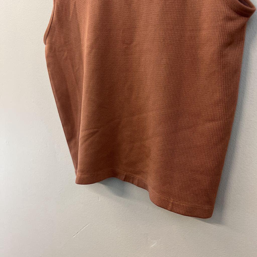 Soft Brown Cropped Tank Top Medium