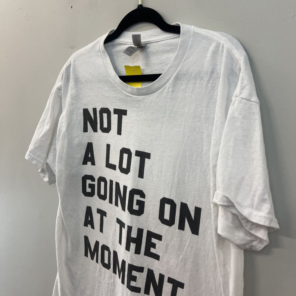 Gildan White/ Black "Not A Lot Going On" Short Sleeve Graphic Tee Large