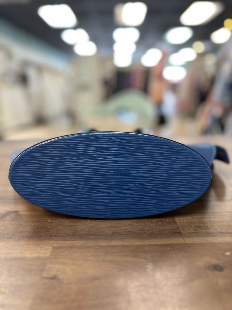 Louis Vuitton Epi Saint Jacques Toledo Blue