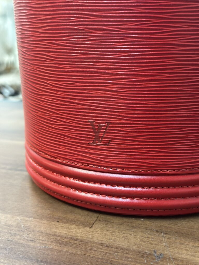 Louis Vuitton Epi Leather Bucket Bag Red