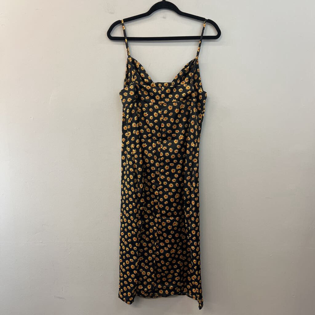 Weworewhat Black/ Yellow Flower Print Silky Midi Dress 14