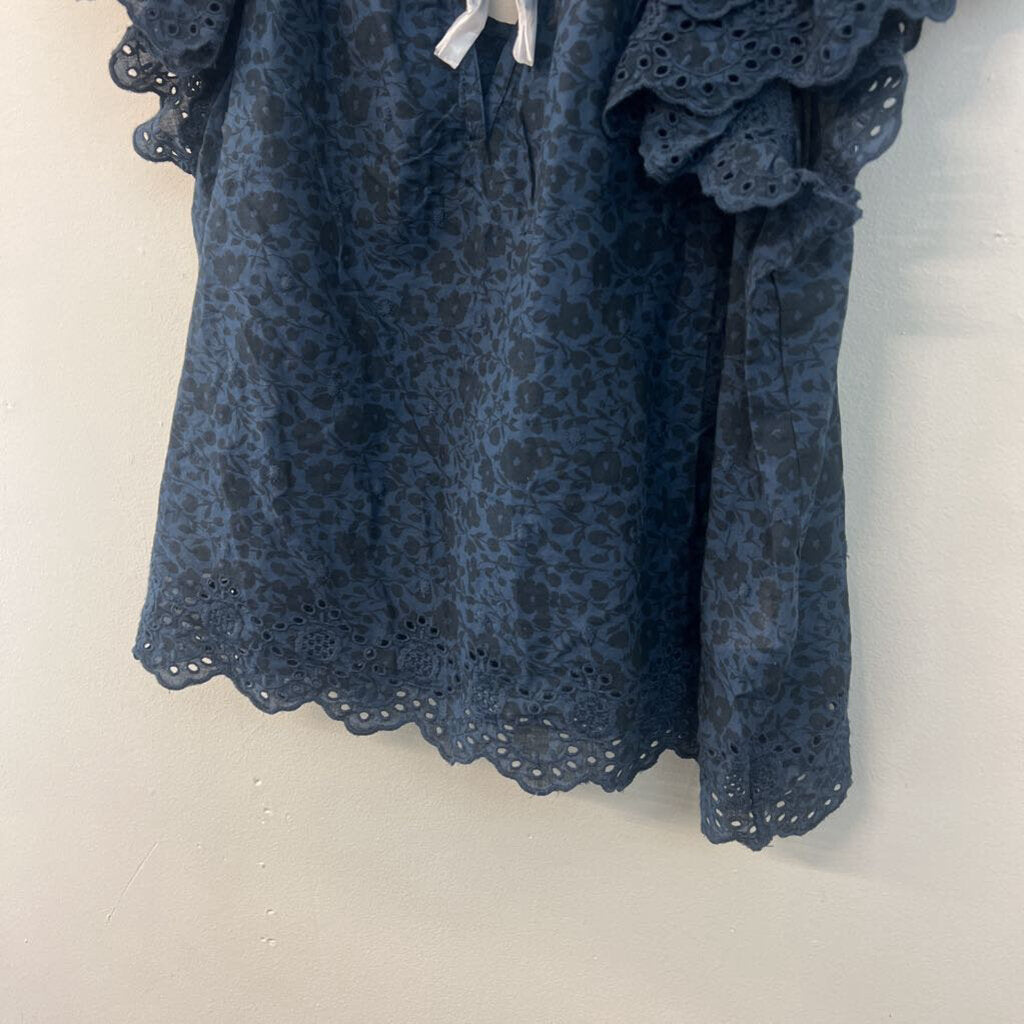 AE77 Navy Print Short Ruffle Sleeve Top Large