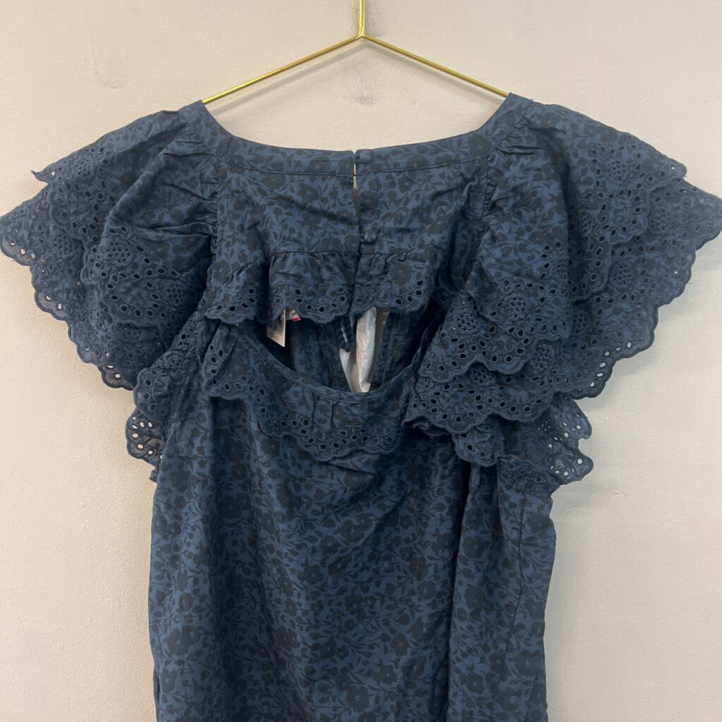 AE77 Navy Print Short Ruffle Sleeve Top Large